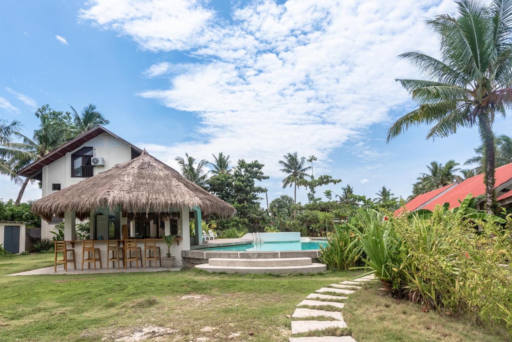 Ohana Resort Siargao Генерал-Луна Экстерьер фото