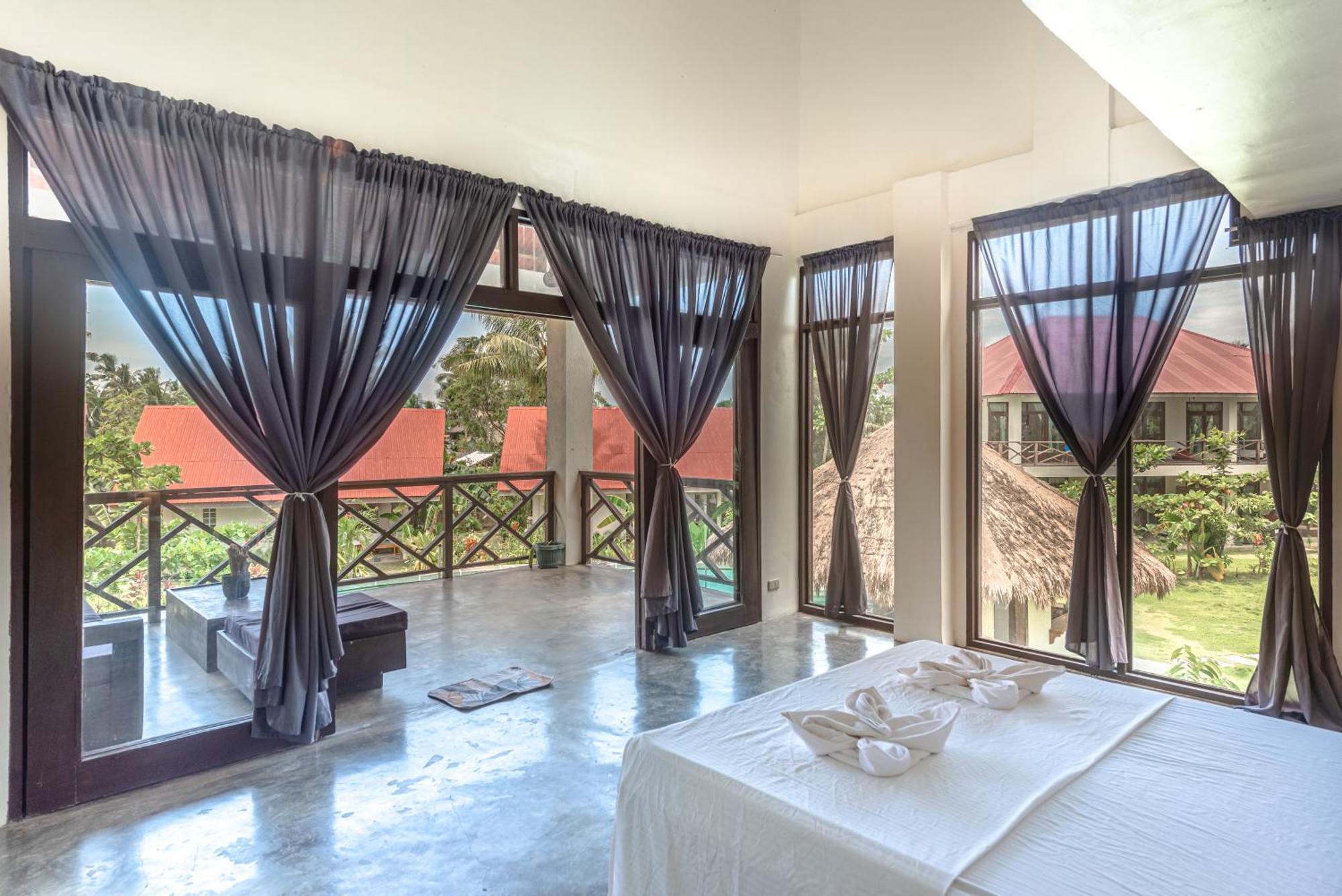 Ohana Resort Siargao Генерал-Луна Экстерьер фото